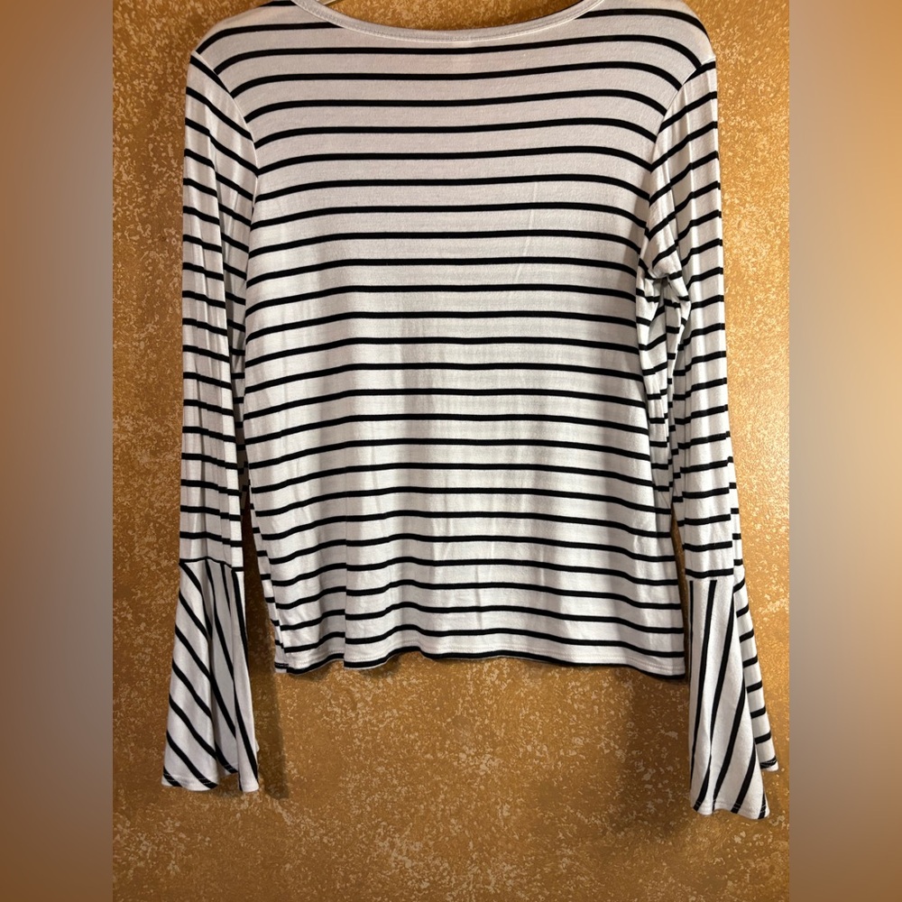 Jolie Black and White Striped Long bell Sleeve Top medium